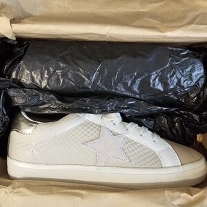 Vintage Havana Renee Star Patch Sneakers